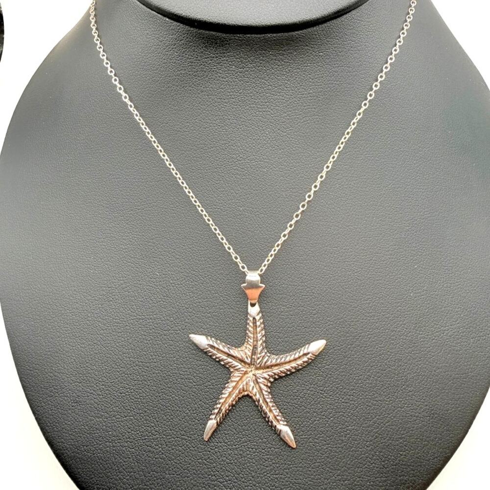 Vintage 925 Sterling Silver Large Textured Starfish Pendant Necklace 15"